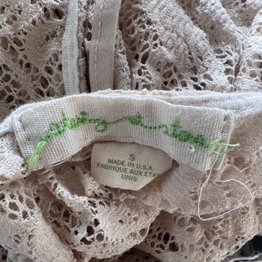 Staring at Stars Y2K Flare Sleeve Lace Top - Picture 5 of 5